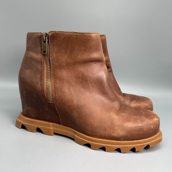 Sorel Shoes - Sorel Joan Arctic Wedge III Chelsea Boots Women's 9 Brown Leather Round Toe Shoe
